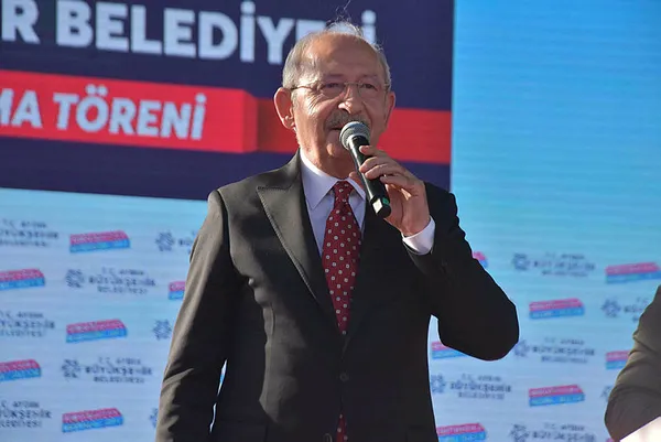 1693505617493.jpg Uğur Dündar'dan Kılıçdaroğlu'na tepki: Kendine gelebilmesi için İzmir'i de kaybetmesi gerekecek - 1