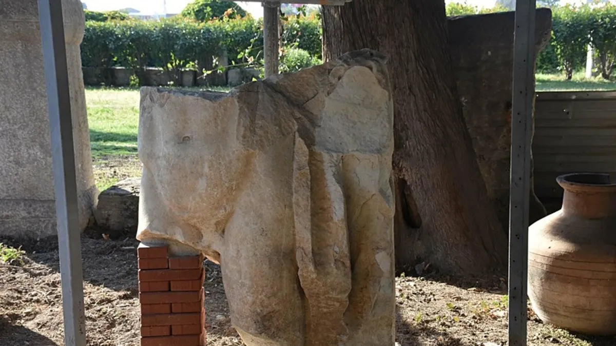 İzmir'de bulundu! Tam 1800 yıllık | Kime ait olduğu araştırılıyor