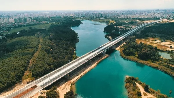 ulastirma-ve-altyapi-bakani-abdulkadir-uraloglu-21-yilda-3-bin-844-kopru-insa-ettik-1700996965330.jpg Ulaştırma ve Altyapı Bakanı Abdulkadir Uraloğlu: 21 yılda 3 bin 844 köprü inşa ettik