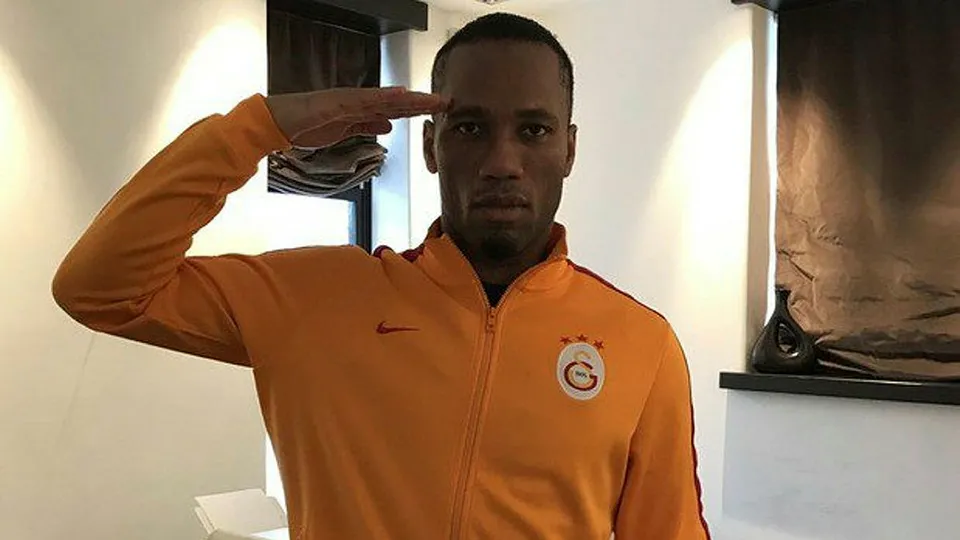 Didier Drogba'dan derbi paylaşımı