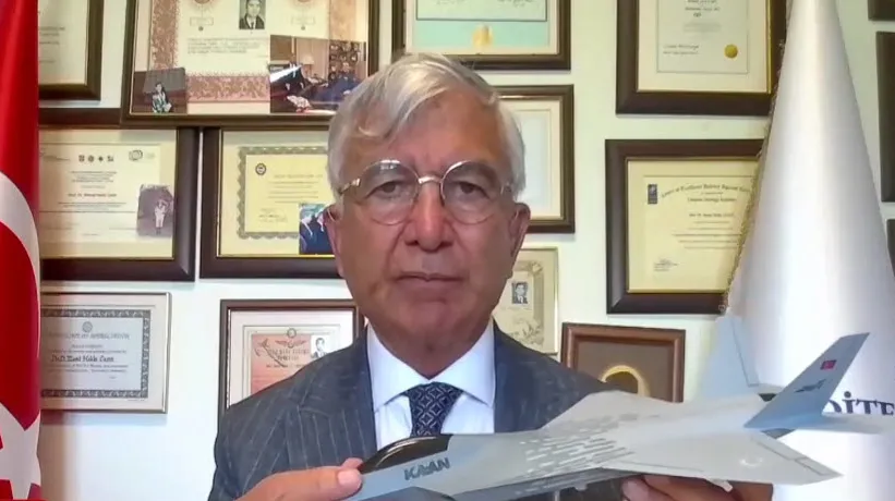 KAAN’ın özelliklerini canlı yayında anlattı! Prof. Dr. Mesut Hakkı Caşın: Dünyada şok etkisi yaratacak