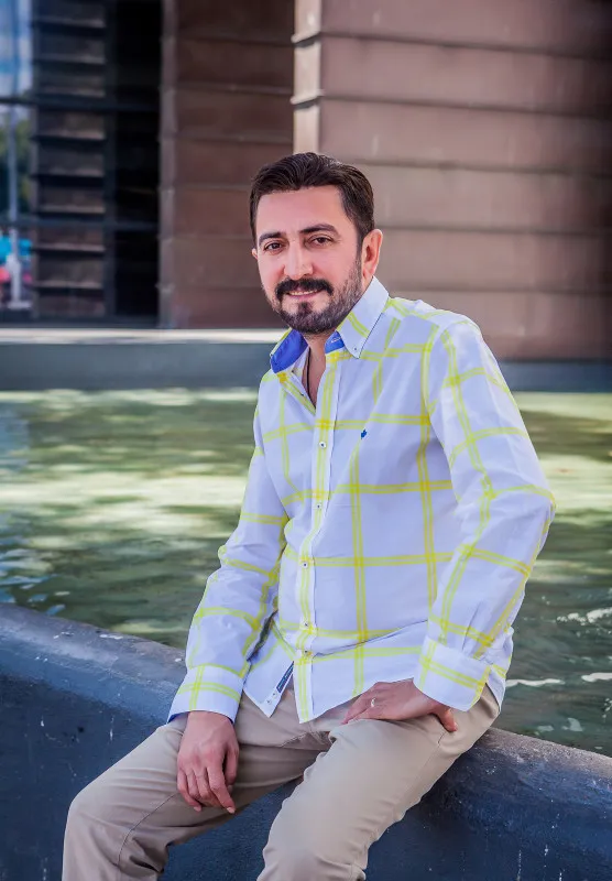 1669961639240.jpg Türkücü Ferman Toprak’a milyonluk dolandırıcılık! Serdar Ortaç kendisini zor kurtardı - 3