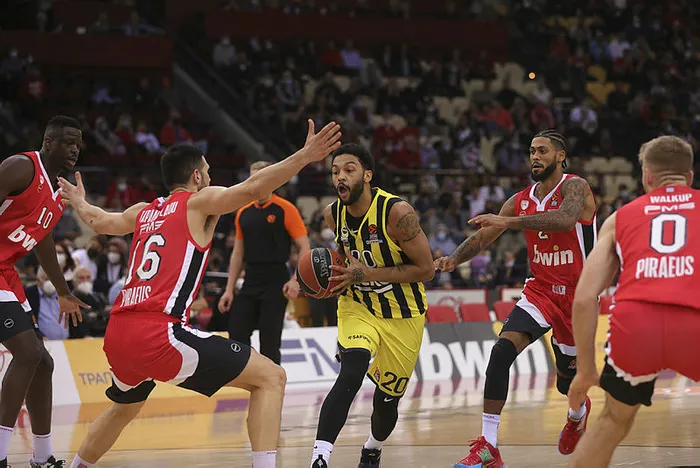 THY Euroleague'de Olympiakos Fenerbahçe'yi yendi | MAÇ SONUCU: 67-65 - 2