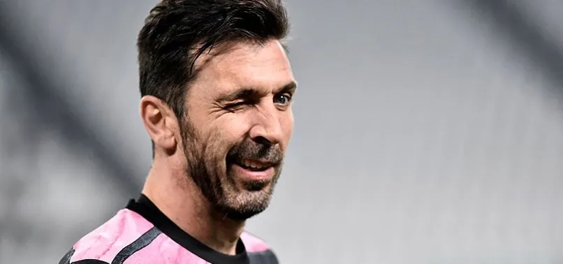 Son dakika | Galatasaray'da Buffon sesleri!
