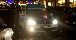 Şüpheli paketten şantaj çıktı