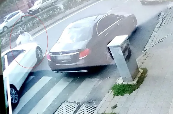 tekirdagda-yayaya-carpti-olay-yerini-terk-etti-1663050073612.jpg Tekirdağ’da yayaya çarptı olay yerini terk etti! - 1