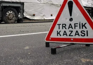 Amonyum nitrat yüklü TIR devrildi! Kimyasal sızıntıya karşı tedbir