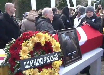 Gökmen Özdenak son yolculuğuna uğurlandı