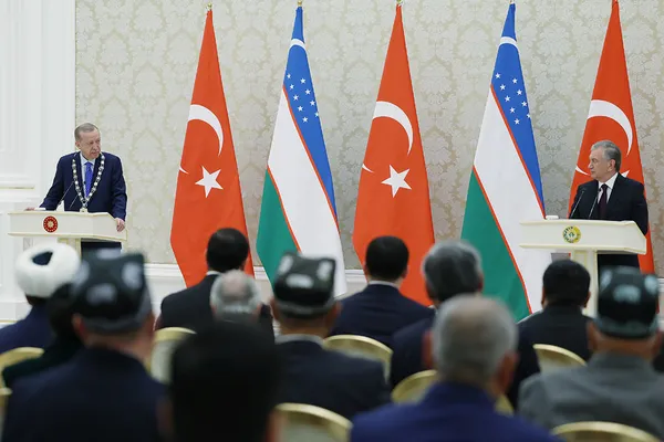 son-dakika-baskan-recep-tayyip-erdogan-ozbekistana-gidecek-1699360686234.jpg Başkan Recep Tayyip Erdoğan Ekonomik İşbirliği Teşkilatı'nın 16'ncı toplantısı için bugün Özbekistan'a gidiyor! İşte zirvede ele alınacak konular... - 4