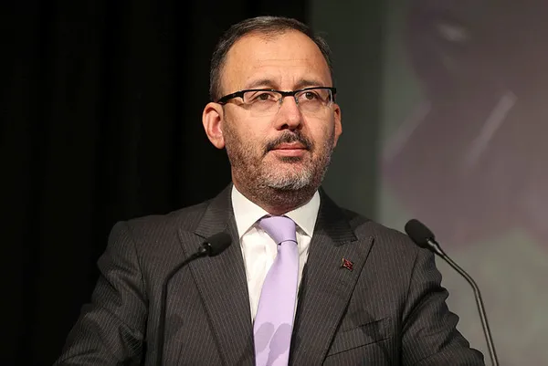 son-dakika-milli-yuzucu-viktoria-zeynep-gunes-turkiyenin-ilk-avrupa-sampiyonlugunu-kazandi-1635871908856.jpg Son dakika: Milli yüzücü Viktoria Zeynep Güneş Türkiye'nin ilk Avrupa şampiyonluğunu kazandı - 1