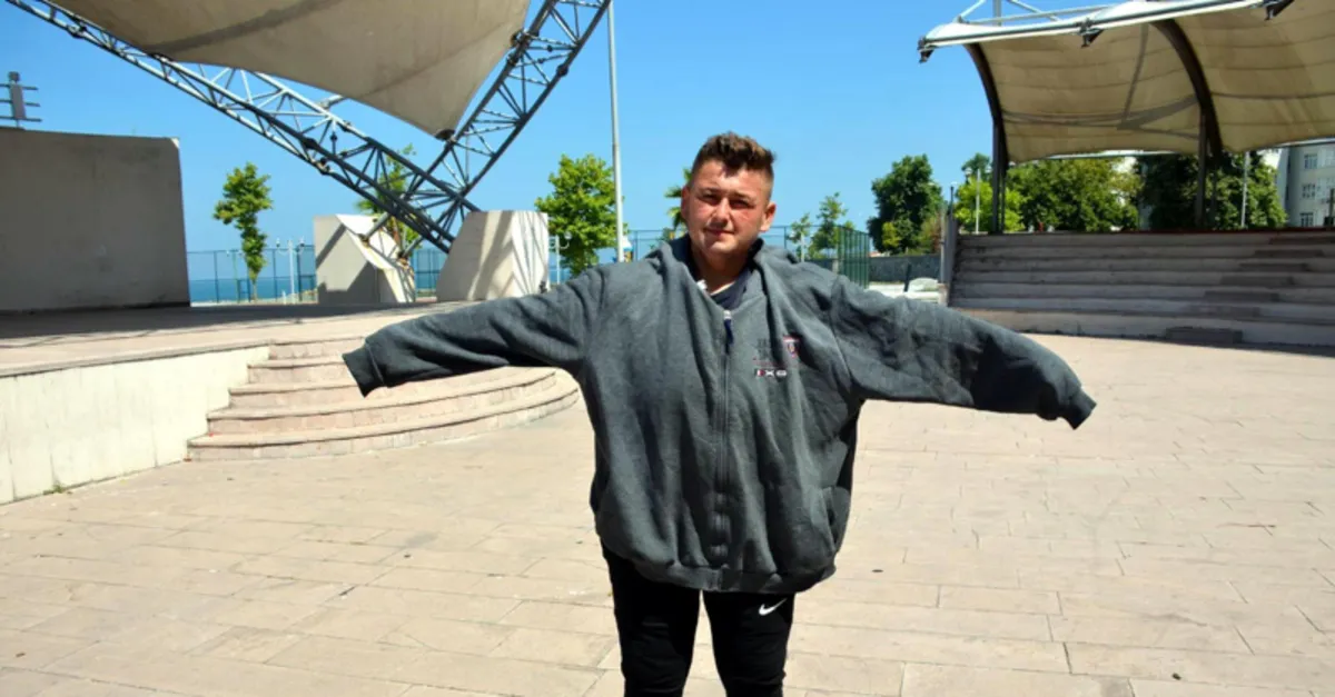 Kilosu nedeniyle sevdiği kızla evlenemeyen Akın Türkoğlu 6 ayda 212 kilo verdi