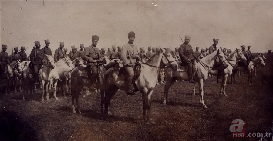 Büyük Taarruz'un bilinmeyen fotoğrafları! Türk tarihinin dönüm noktası 30 Ağustos 25