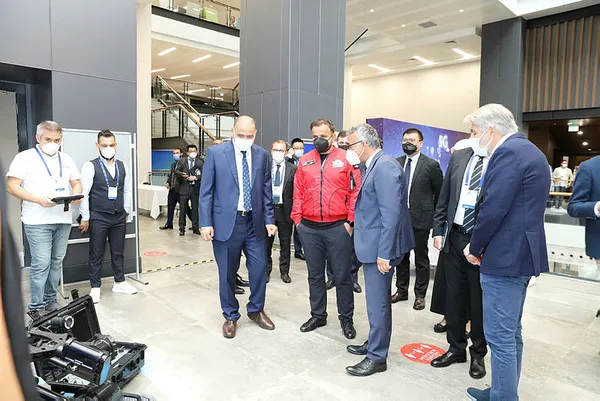 Ulaştırma ve Altyapı Bakan Yardımcısı Ömer Fatih Sayan'dan milli haberleşme müjdesi - 4