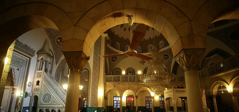 BERAT KANDİLİ DUASI ARAPÇA OKUNUŞU: Berat Kandili'nde hangi sureler okunur? İşte Berat gecesinde okunacak dua ve sureler...