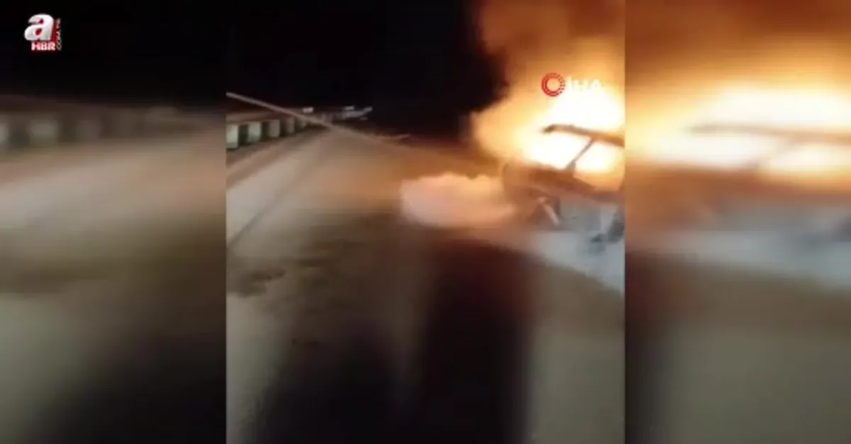 Seyir halindeki otomobil alev alev yandı