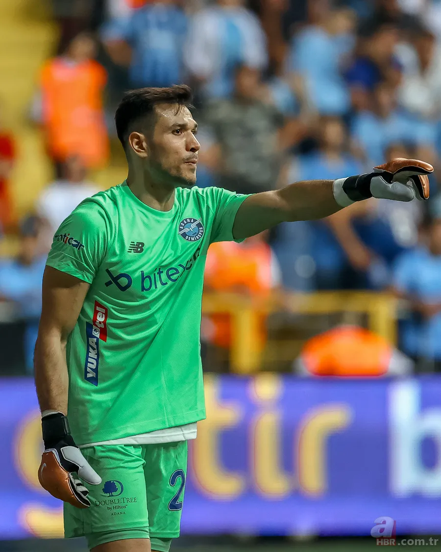 Fatih Terim Süper Lig'den bir isim daha alıyor! O yıldızla kendi görüştü 15