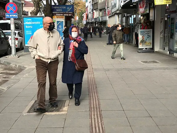 Zonguldak'ta Kovid-19 alarmı! Başhekim kötü tabloyu açıkladı - 3