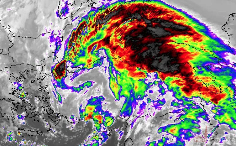 Meteoroloji son dakika | 22 il için sarı alarm: Sağanak, kar, don, fırtına... Soğuklar başlıyor 6