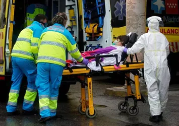 Son dakika: İspanya'dan endişe verici haber: Kovid-19 nedeniyle hastanelerdeki yoğunluk arttı