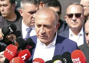 Özel’in küfürlerine Gürsel Tekin'den sert tepki