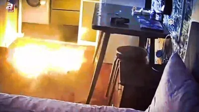 Şarj esnasında patladı