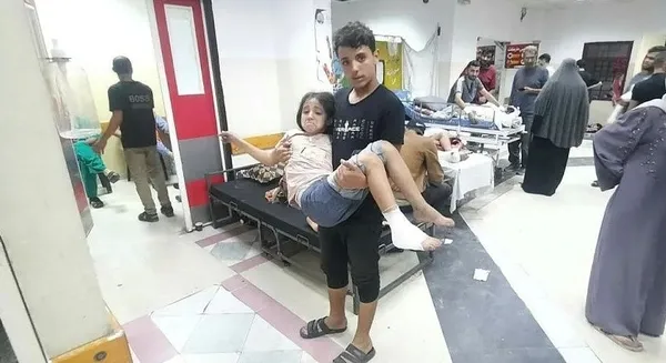 katiller-dur-durak-bilmiyor-sifa-hastanesi-kadin-dogum-uzmani-fadia-malhisten-dunyaya-cagri-bizi-kurtarsinlar-1699724917718.jpg Katiller dur durak bilmiyor! Şifa Hastanesi Kadın Doğum Uzmanı Fadia Malhis'ten dünyaya çağrı: Bizi kurtarsınlar yoksa öleceğiz - 1