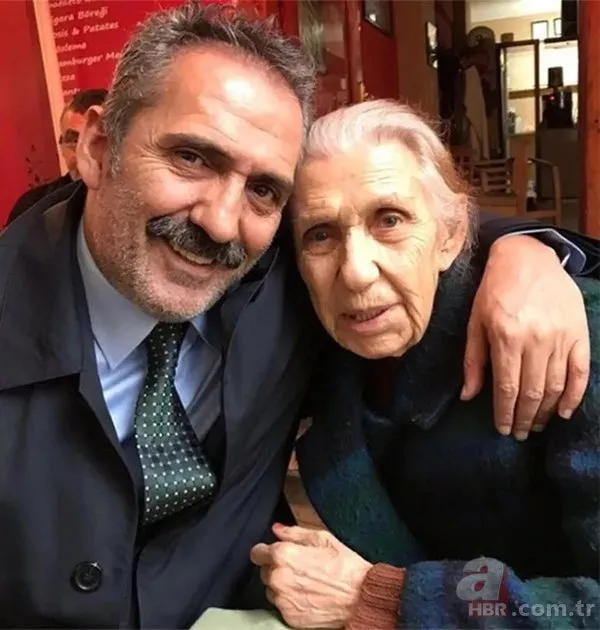 Annesini kaybeden Yavuz Bingöl’den yürek yakan paylaşım: Ben bende değilim bugün...