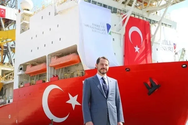 sakarya-gaz-sahasindan-mujdeli-haber-bakan-bayraktar-acikladi-4-milyon-hanenin-ihtiyaci-karsilanacak-1729508483680.jpeg Sakarya Gaz Sahası'ndan müjdeli haber! Bakan Bayraktar açıkladı: 4 milyon hanenin ihtiyacı karşılanacak - 1