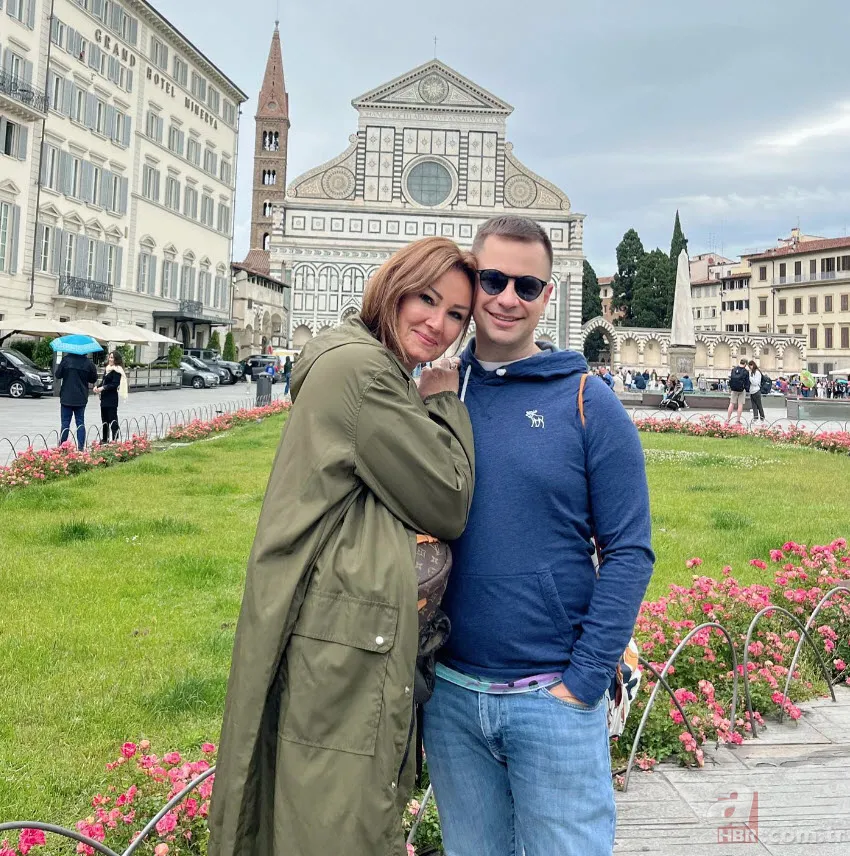 Pınar Altuğ elektrikli otomobile geçti! Yeni aracının fiyatı dudak uçuklattı 1