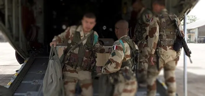 Fransız askerlerinden YPG/PKK’ya topçu desteği
