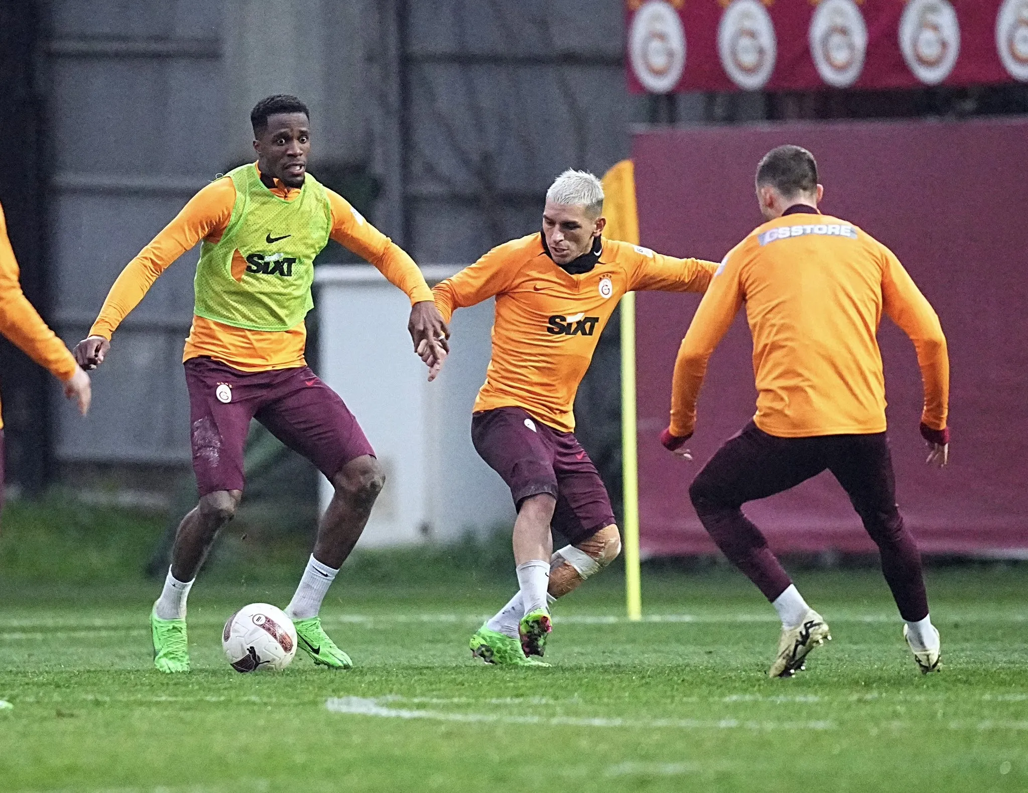 Galatasaray'da Kasımpaşa maçı hazırlıkları başladı