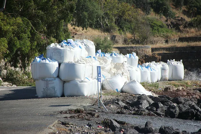 Bodrum’da kepçeyle denize girmilerdi! Muğla Çevre ve Şehircilik İl Müdürlüğü harekete geçti
