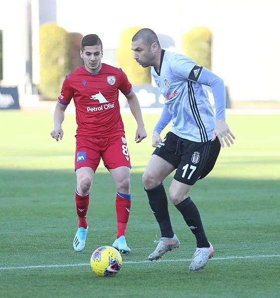 Beşiktaş Altınordu hazırlık karşılaşmasında gol düellosu