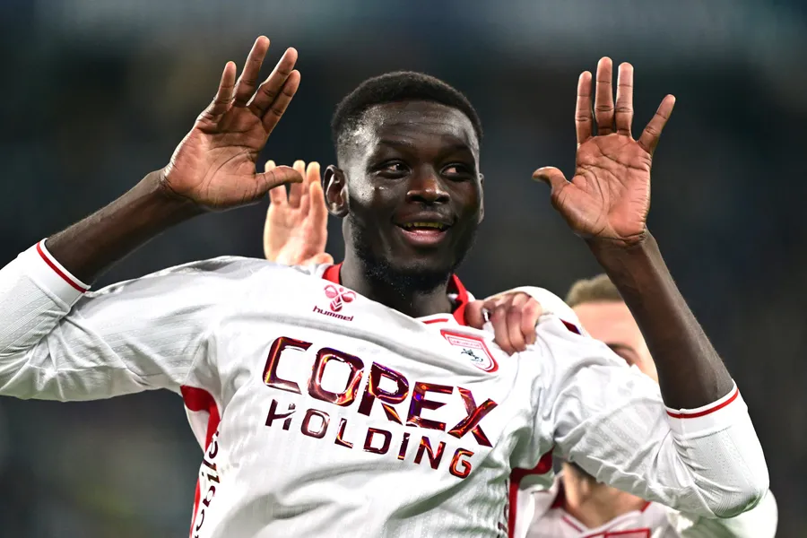 canli-fenerbahce-samsunspor-1772992873162.jpg Fenerbahçe'den nefes kesen geri dönüş! Kanarya uzatmalarda hayat buldu - 5