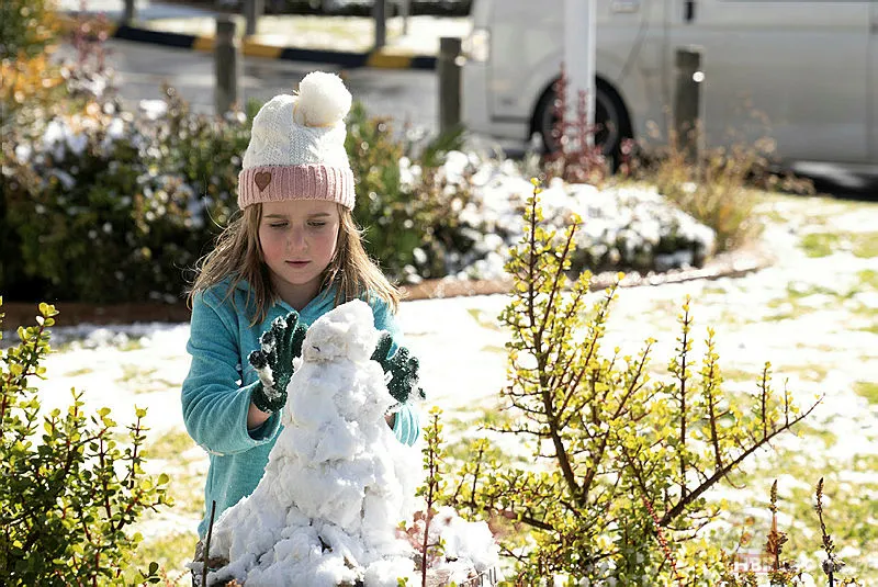Güney Afrika’ya yıllar sonra kar yağdı! 5