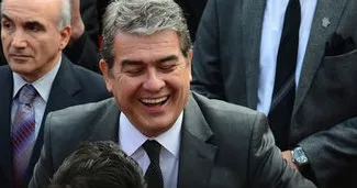 Süheyl Batum geri adım attı!