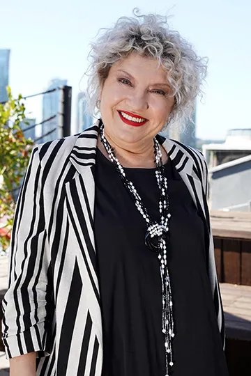 Menajerimi Ara’nın yıldızı Ayşenil Şamlıoğlu’ndan kötü haber