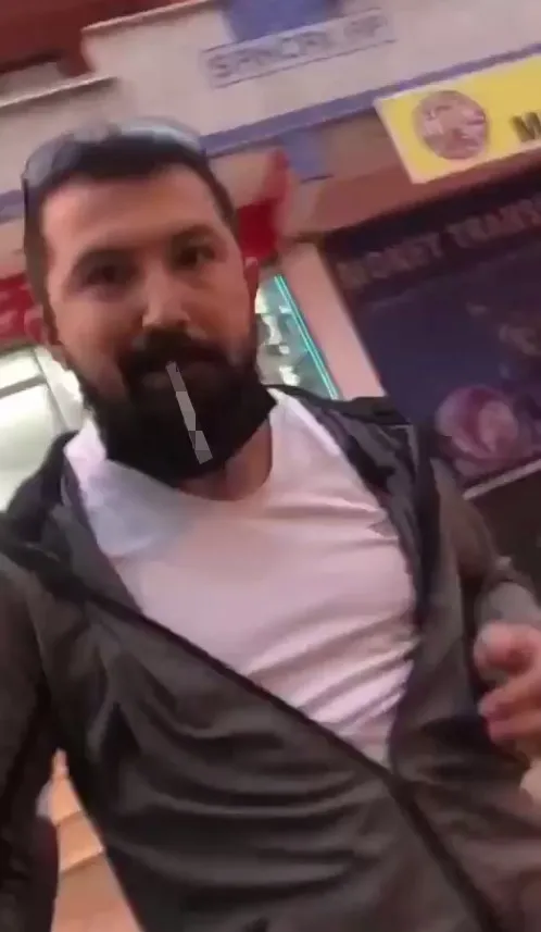 esenyurtta-maganda-taksici-vatandaslari-canindan-bezdirdi-1633680425315.jpg Esenyurt'ta maganda taksiciler vatandaşları canından bezdirdi - 1