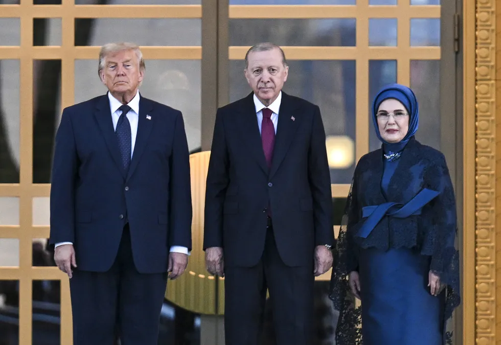 kulliyede-nato-liderlerine-lezzet-soleni-turk-mutfagi-dunya-sahnesinde-iste-davetteki-o-ozel-menu-1783457560800.jpg Külliye'de NATO liderlerine lezzet şöleni! Türk mutfağı dünya sahnesinde: İşte davetteki o özel menü... - 1