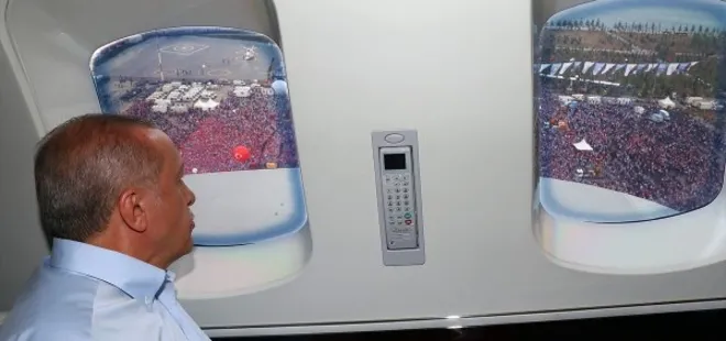 Erdoğan dev kalabalığı helikopterden gördü