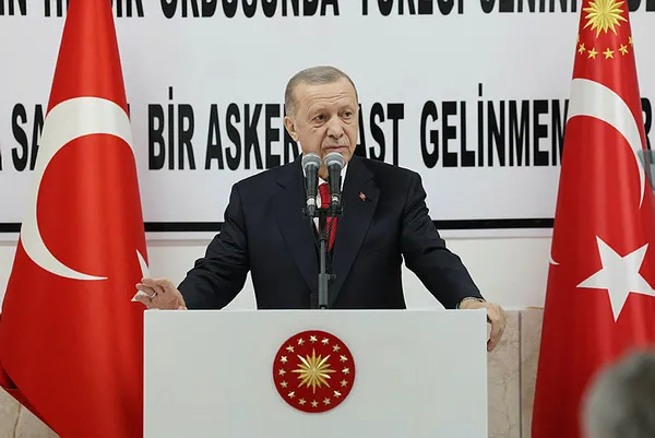 Askerlerle iftar programında Başkan Erdoğan’dan kritik açıklamalar: Savunmada çeşitli projelerle milletimizin huzuruna çıkacağız