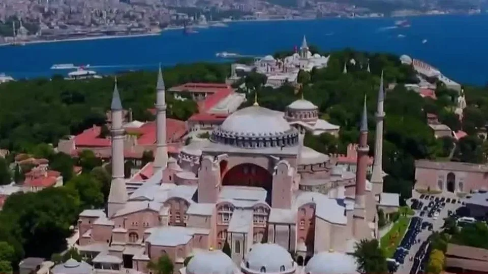 Bugün Hicri Yılbaşı: 1 Muharrem 1444