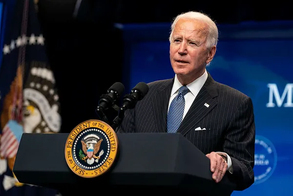 abd-baskani-joe-biden-yerli-mali-dedi-kararnameyi-imzaladi-1611611810892.jpg ABD Başkanı Joe Biden 'yerli malı' dedi! Kararnameyi imzaladı