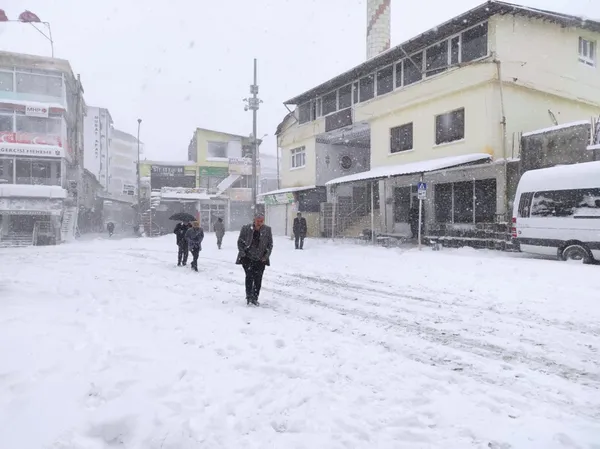 1642657090805.jpg SON DAKİKA! Meteoroloji'den İstanbul'a yeni kar uyarısı! Daha kuvvetli geliyor | 20 Ocak İstanbul, Ankara, İzmir hava durumu - 12