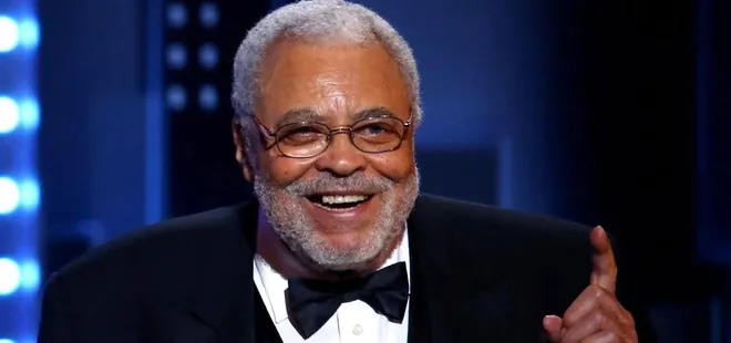 Darth Vader’ı seslendiren James Earl Jones hayatını kaybetti