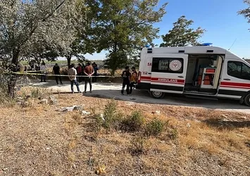 Konya'da yol kenarında erkek cesedi bulundu