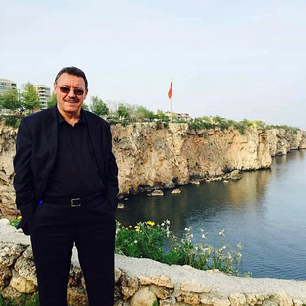Antalya Serik'te şok! Cezaevinden izinli çıktı, tartıştığı restoran sahibini öldürdü - 1
