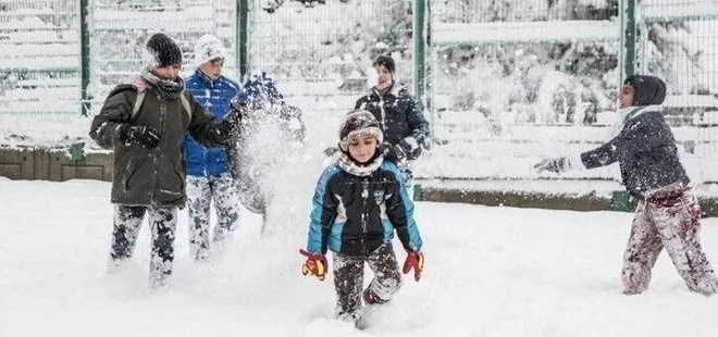 Valilikten kar tatili açıklaması! İstanbul’da eğitime ara verildi! Kar nedeniyle 21 Mart’a kadar okullar tatil
