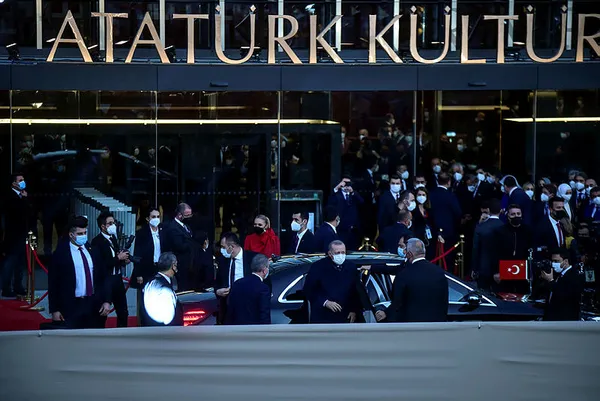 Başkan Erdoğan’dan Atatürk Kültür Merkezi’nin açılışında son dakika açıklamaları! İstanbul AKM nerede? AKM’ye nasıl gidilir? Özellikleri neler?