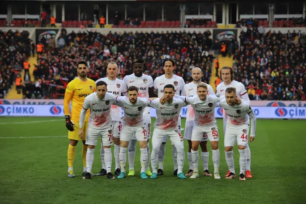 besiktas-gaziantep-fk-canli-izle-30-ekim-pazartesi-bjk-gaziantep-fk-maci-sifresiz-tamami-kesintisiz-yuksek-kal-1698679010381.jpg Beşiktaş-Gaziantep FK Maç Özeti | 30 Ekim Pazartesi BJK-Gaziantep FK maçı kaç kaç bitti? - 1